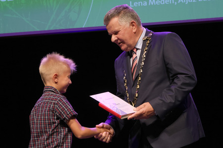 ZLATE PETICE 37 FOTO LJUBO VUKELIČ